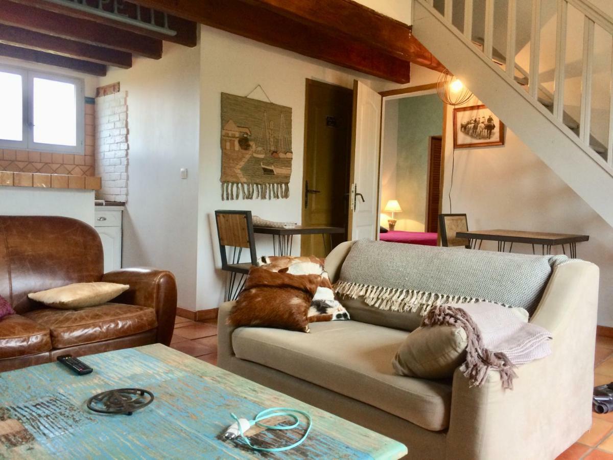 Terre De Boheme Hotell Vestric-et-Candiac Eksteriør bilde